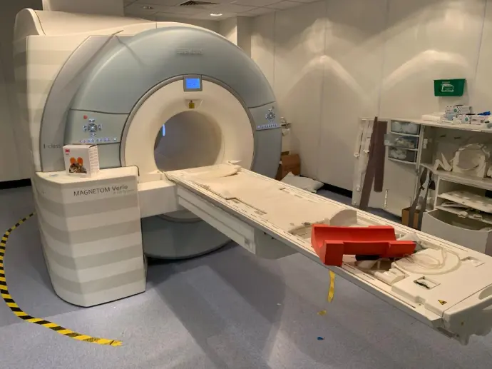 Siemens Magnetom Verio 3T MRI