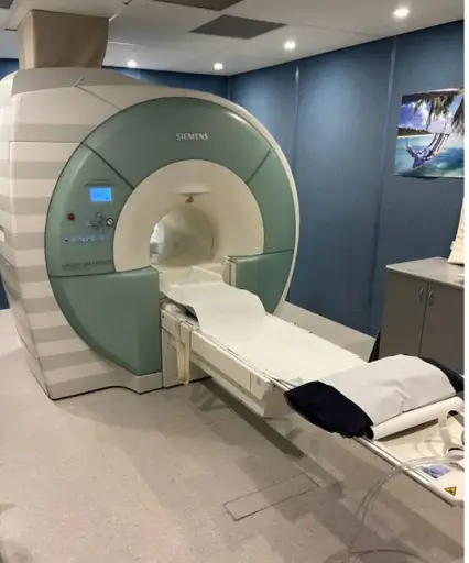 Siemens Magnetom Essenza 1,5T МРТ