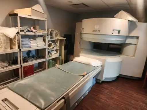 HITACHI AIRIS 2 Open MRI